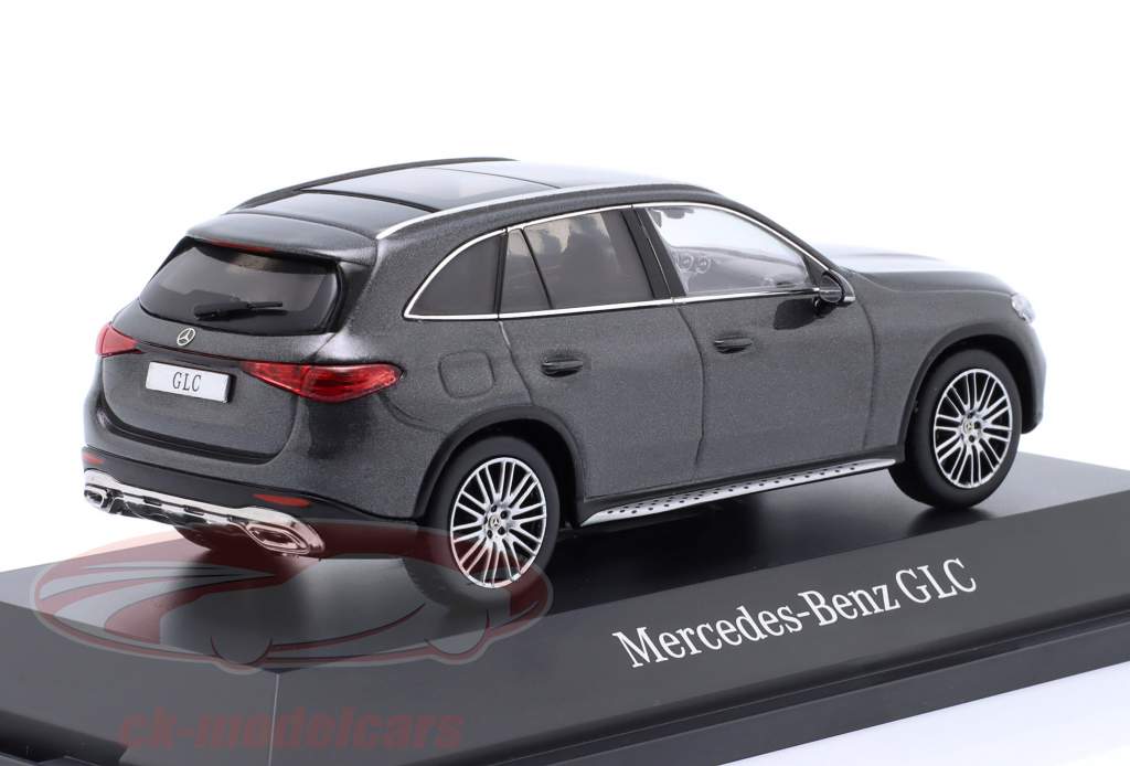 Mercedes-Benz GLC (X254) grafietgrijs 1:43 iScale