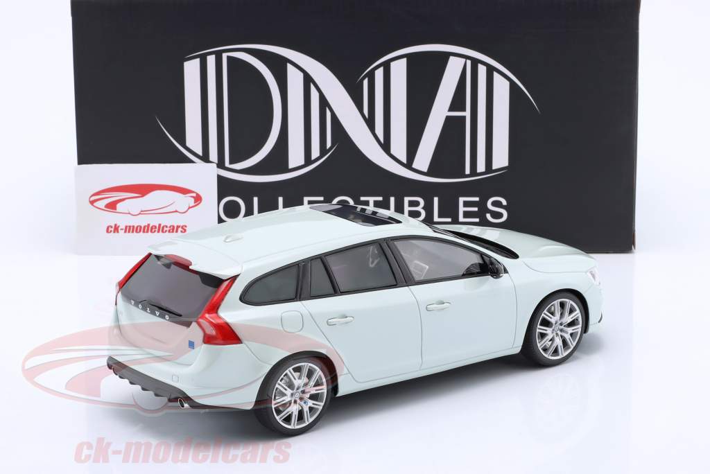 DNA Collectibles 1:18 Volvo V60 T6 AWD Polestar year 2016 white 