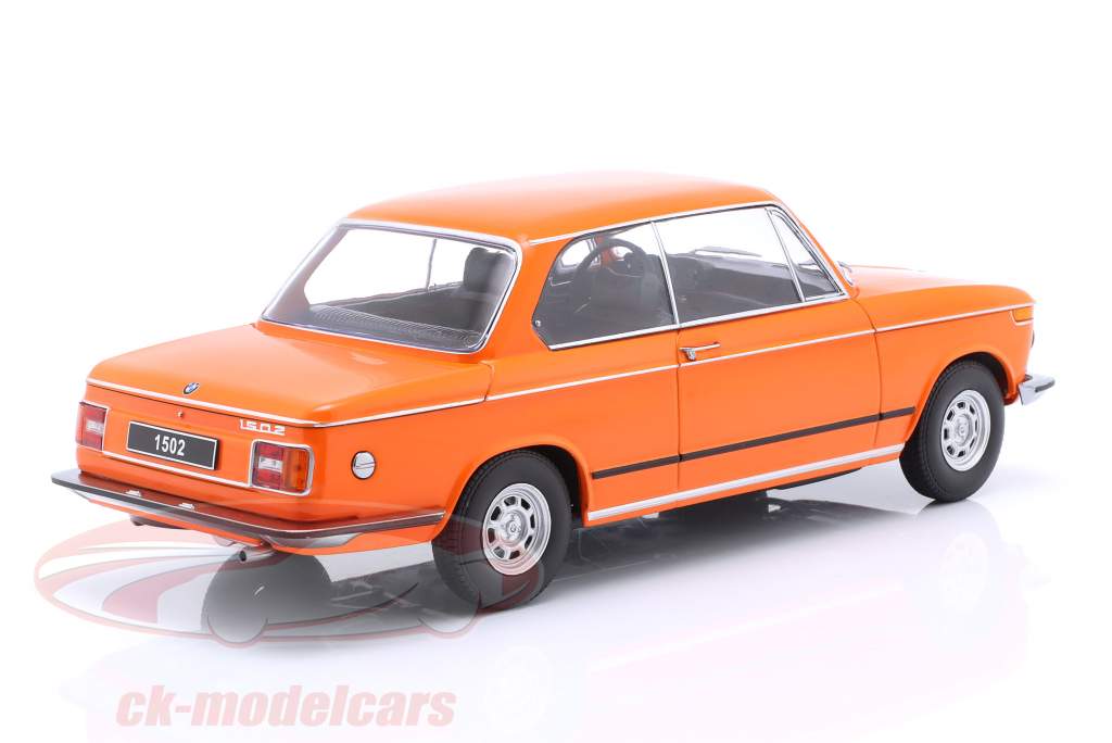BMW 1502 2. series year 1974 orange 1:18 KK-Scale