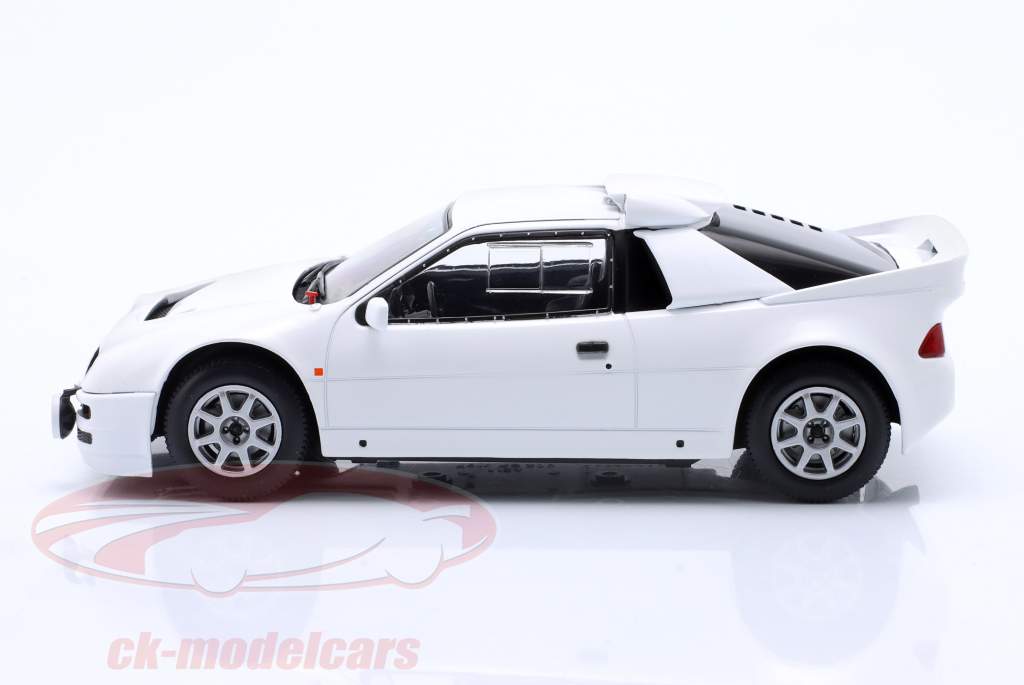 Ford RS 200 year 1984 white 1:24 WhiteBox