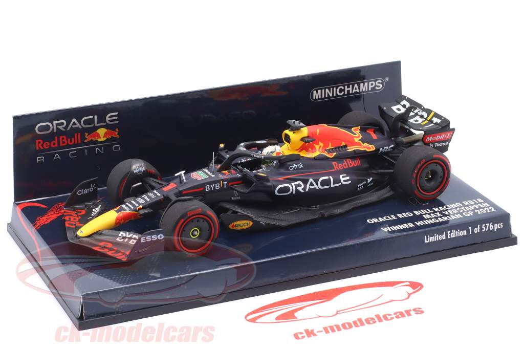 M. Verstappen Red Bull RB18 #1 Winner Hungary GP Formula 1 World Champion 2022 1:43 Minichamps