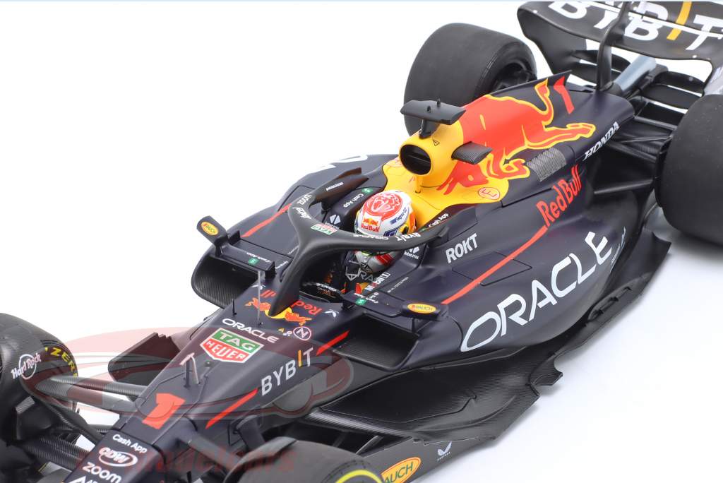 M. Verstappen Red Bull RB19 #1 winnaar Monaco GP formule 1 Wereldkampioen 2023 1:18 Minichamps