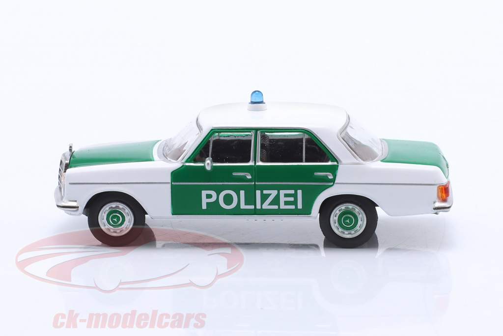 Mercedes-Benz 200D/8 Polizei 1:64 Schuco