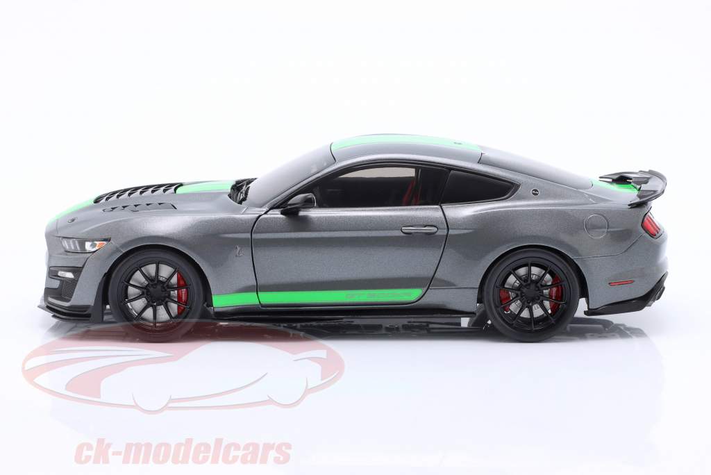 Ford Mustang GT500 Baujahr 2020 carbongrau metallic / neongrün 1:18 Solido