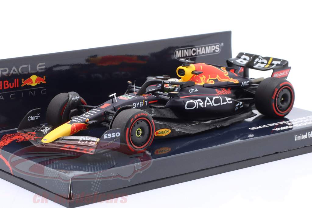 M. Verstappen Red Bull RB18 #1 优胜者 比利时人 GP 公式 1 世界冠军 2022 1:43 Minichamps