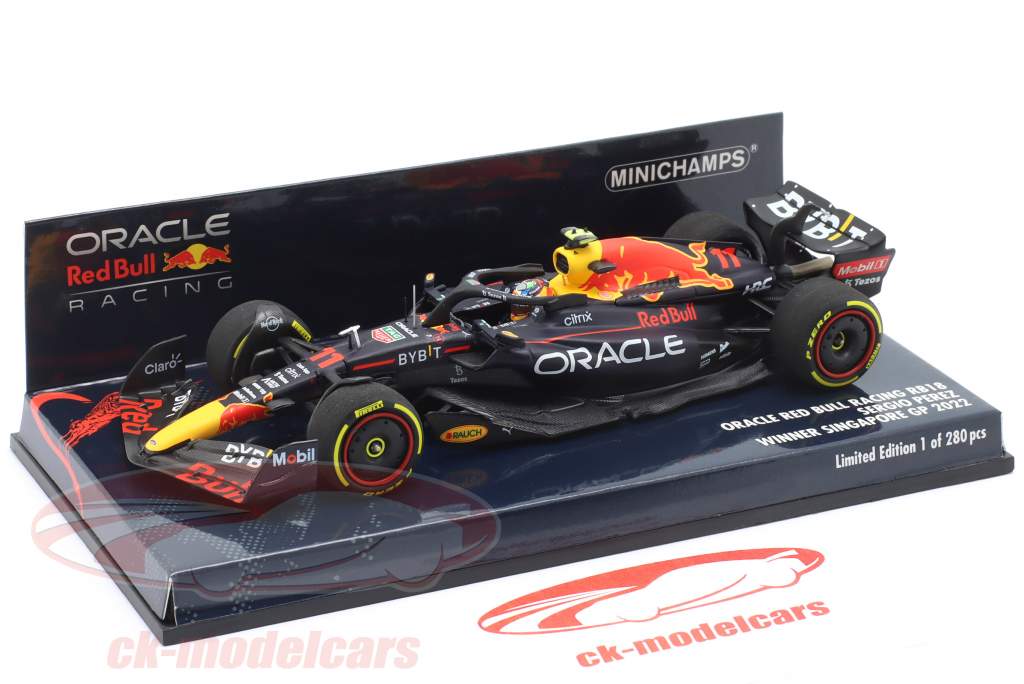 S. Perez Red Bull RB18 #11 ganador Singapur GP fórmula 1 2022 1:43 Minichamps