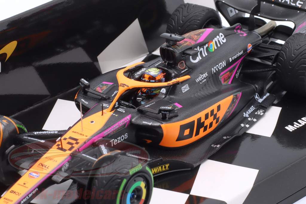 D. Ricciardo McLaren MCL36 #3 5th Singapore GP Formula 1 2022 1:43 Minichamps