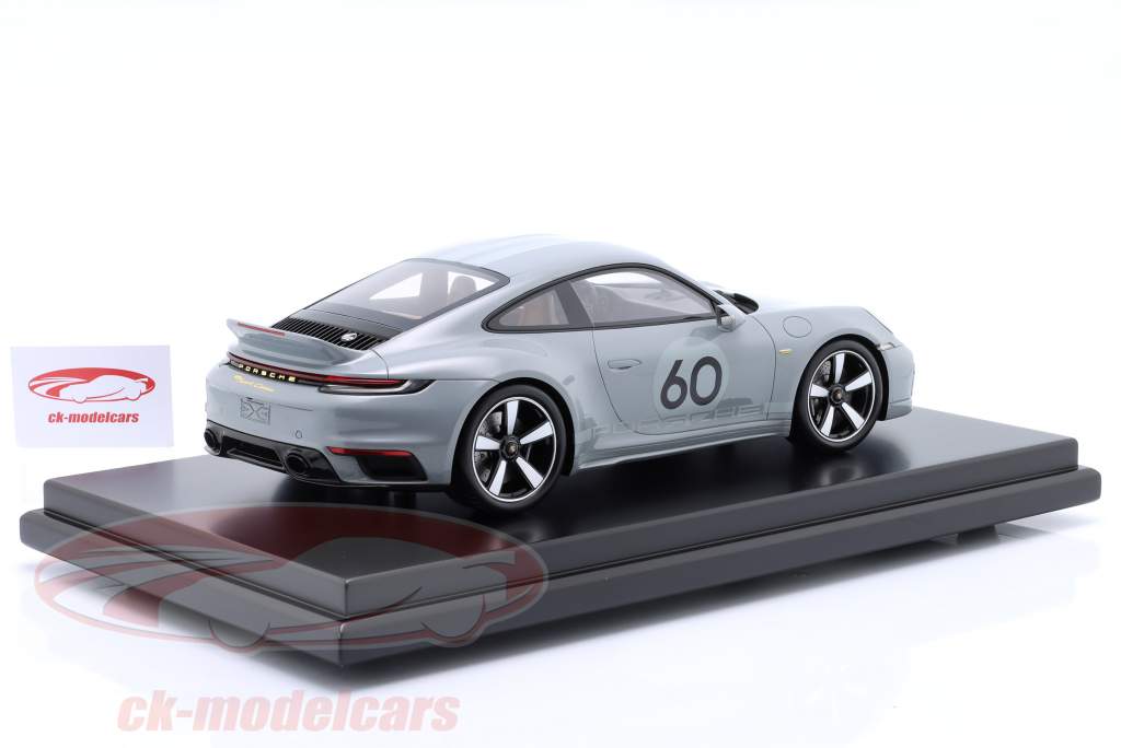Porsche 911 (992) Sport Classic 2022 grigio sportivo metallico 1:12 Spark