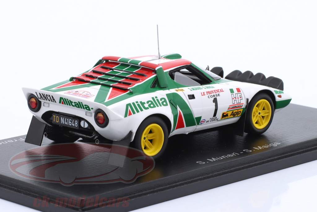Lancia Dtratos HF #1 gagnant Rallye Tour de Corse 1976 Munari, Maiga 1:43 Spark