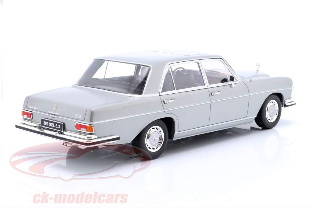 Mercedes-Benz 300 SEL 6.3 (W109) Ano de construção 1967-1972 prata 1:18 KK-Scale