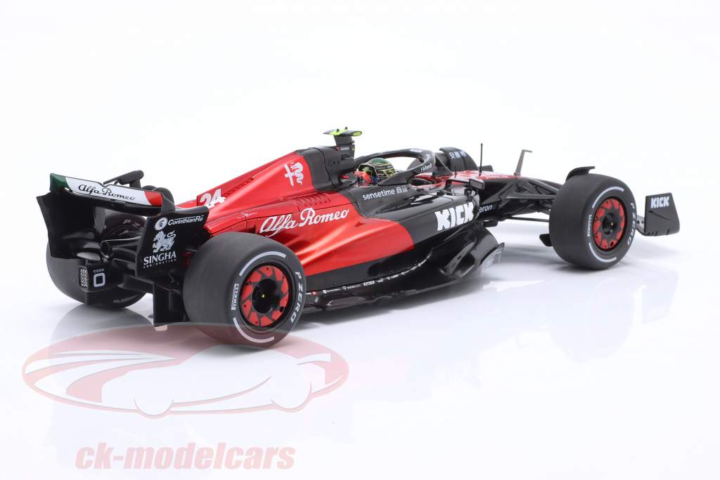 Zhou Guanyu Alfa Romeo C43 #24 Australian GP Formula 1 2023 1:18 Solido