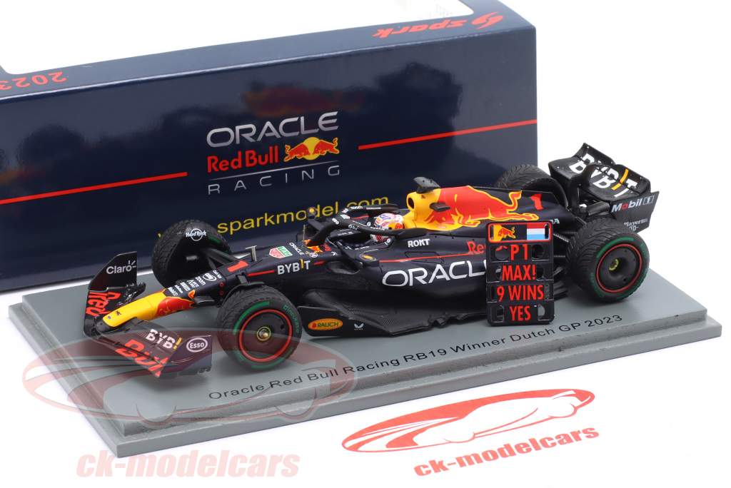 M. Verstappen Red Bull RB19 #1 ganador Holandés GP fórmula 1 Campeón mundial 2023 1:43 Spark
