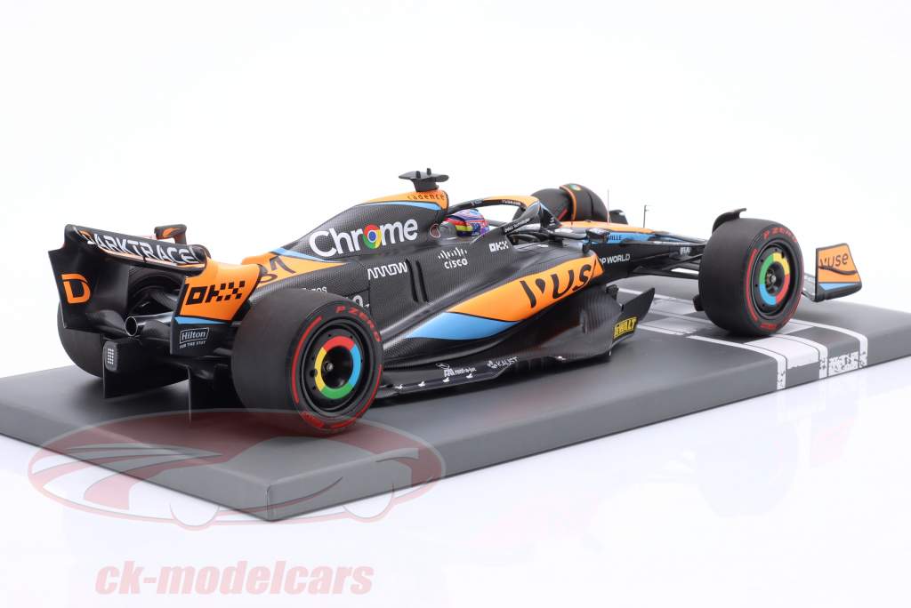 Oscar Piastri McLaren MCL60 #81 Fórmula 1 2023 1:18 Minichamps