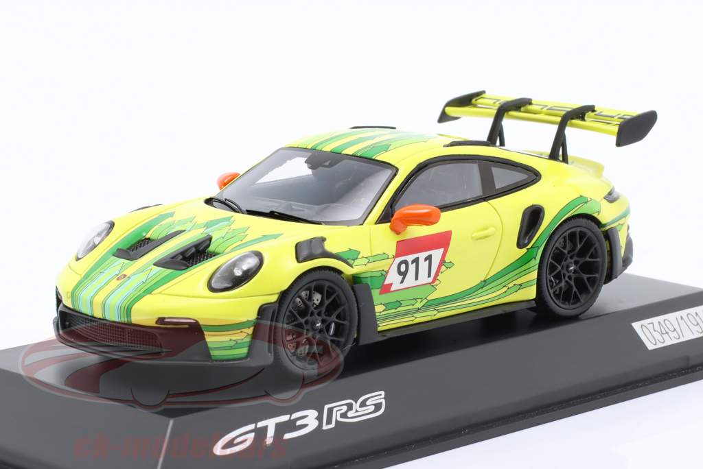 Diecast model cars Porsche 992 GT3 R 1/43 I Spark 911 S white/Décorer