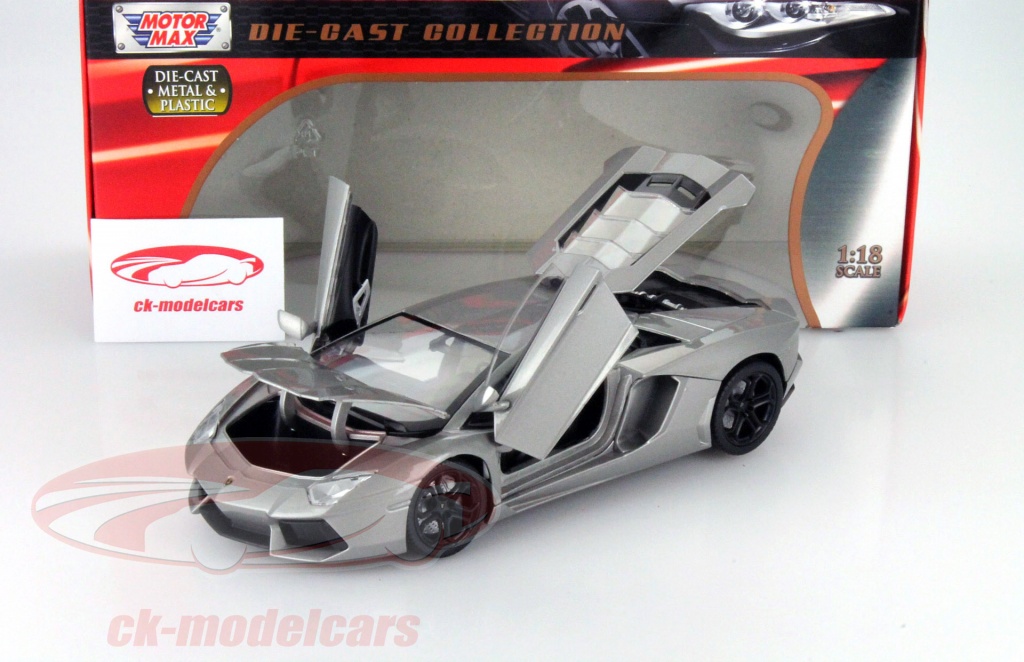 IXO - Aston DBR9 grise - neuf en boite , Vente aux enchères : Jouets