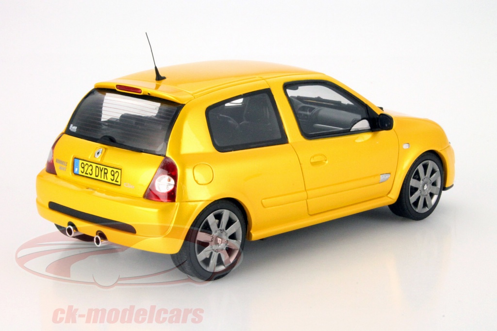 Otto models 1/18 - Renault Clio v6 phase 2 - gris - neuf en boite , Vente aux enchères : Jouets