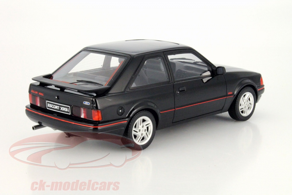 Otto 1/18 – Ford Escort MK4 XR3i Cabriolet Blanche 1986 – Modèle Résine – Collection