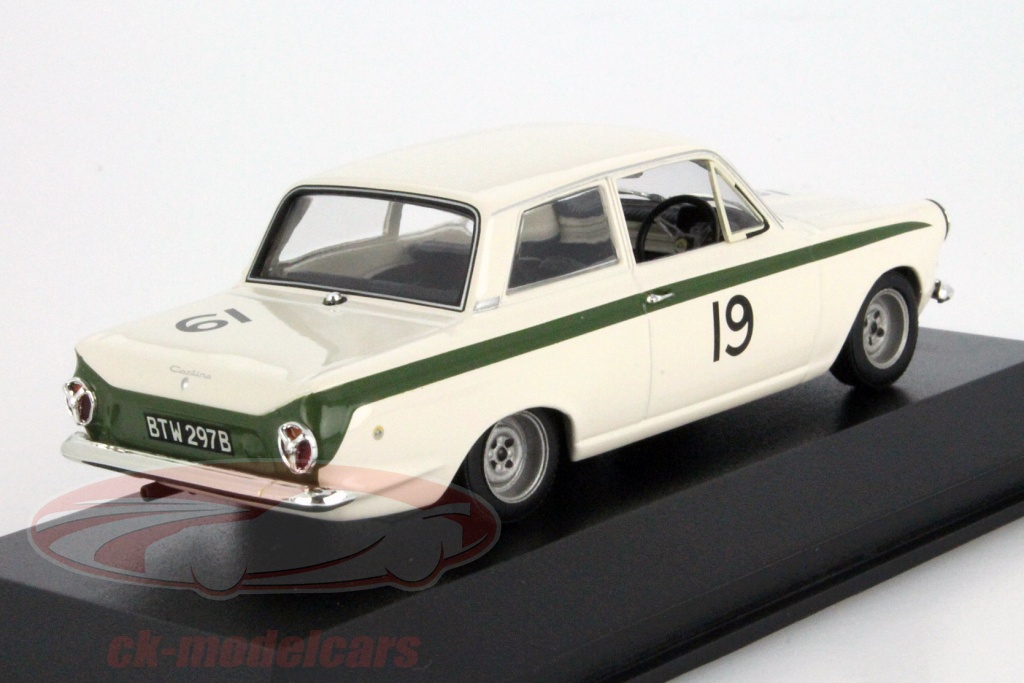 Modèle Réduit Autoart 1/18 - Lotus Cortina MK1 Vainqueur Brands Hatch 1964