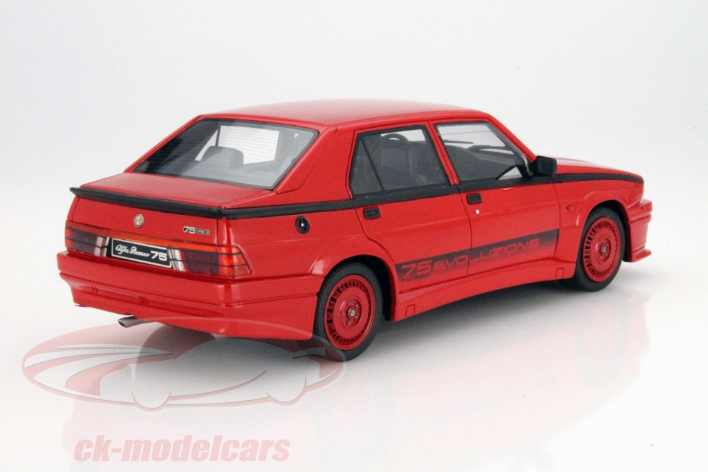 Otto Models アルファロメオ 1/18 レッド 【公式通販】