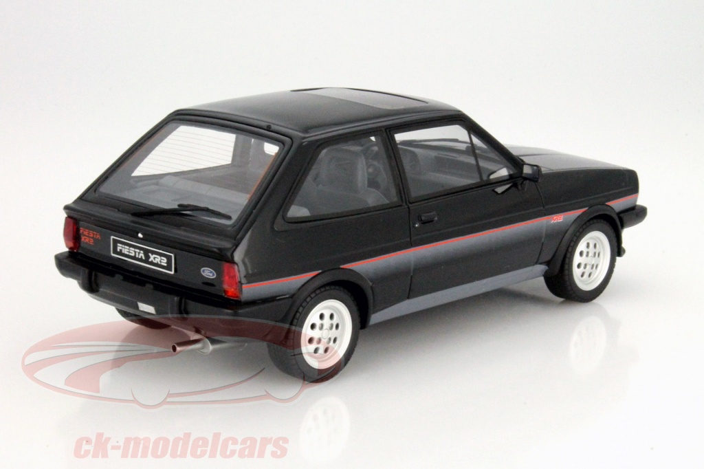 1:18 OTTO Mobile OT1087 Ford Fiesta ST MK7 Race Rouge 2016