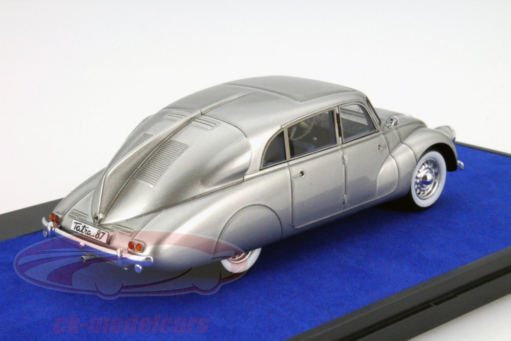 Matrix 1:43 Tatra T87 Année 1941 argent MXLM01-1901 modèle voiture