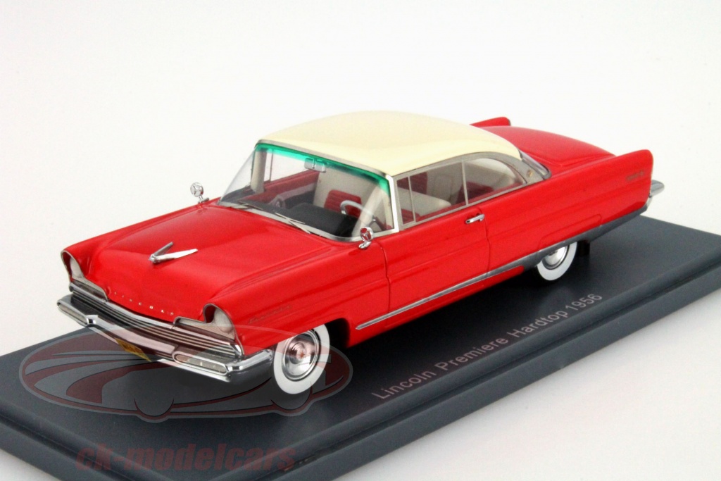 Here's a 1956 Lincoln Premiere 2-Door Hardtop