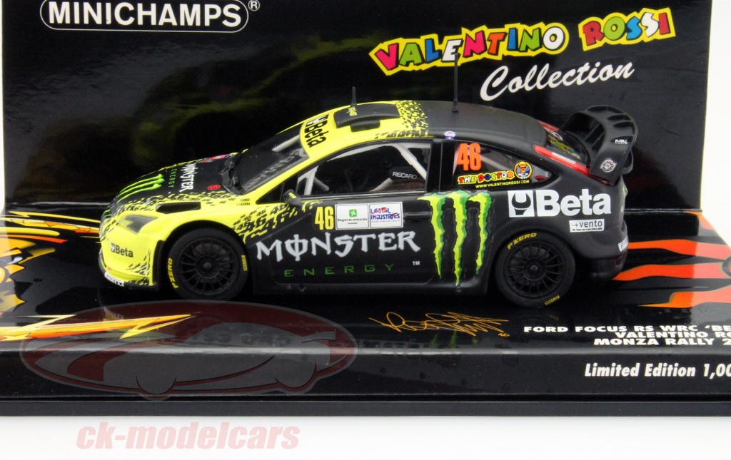 MODÈLE DE VOITURE STATIQUE SUNSTAR FORD FOCUS #46 VALENTINO ROSSI RALLY