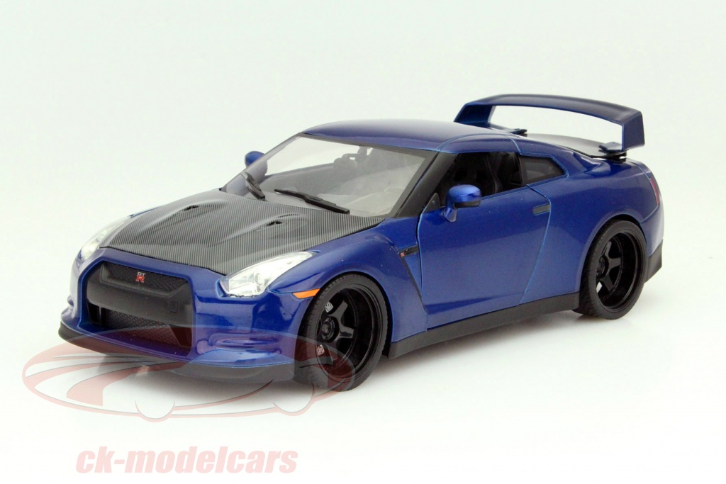 Jadatoys 1:18 Nissan GT-R (R35) から ザ・ 映画 Fast and Furious 7 2015 97035 ...