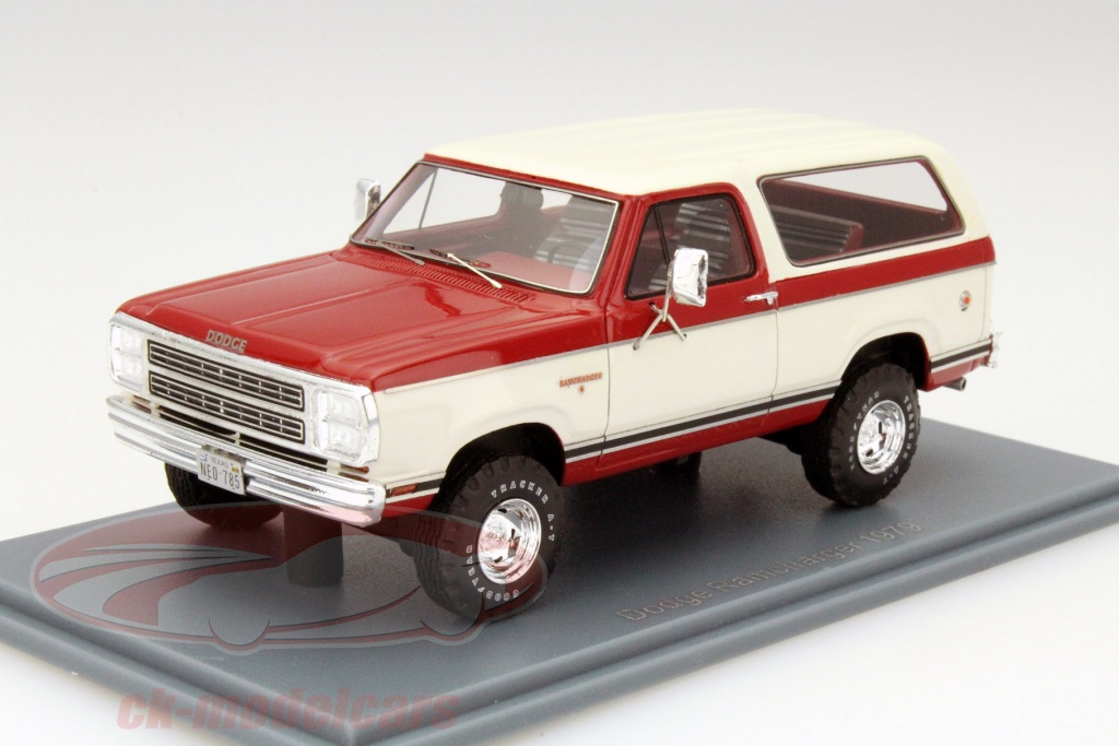 neo_1_43_dodge_ramcharger_ano_1979_rojo_blanco_neo.jpg