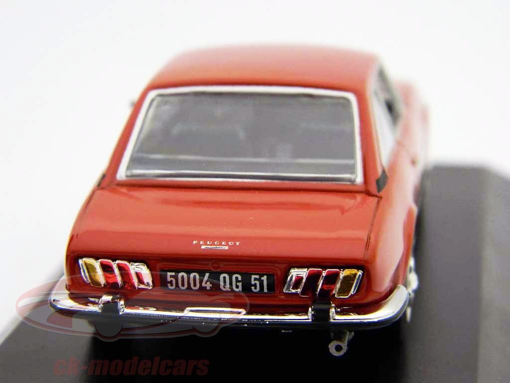 1 43 Ixo PEUGEOT 504 Saloon 1969 Lightgreen-metallic