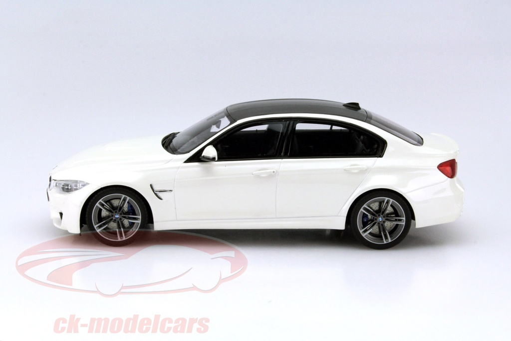 GT-SPIRIT 1:18 BMW M3 (F80) Baujahr 2014 weiß ZM030 Modellauto  