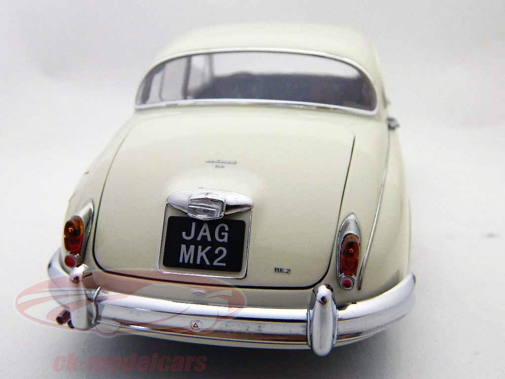 未開封 未使用MODEL ICONS 1/18 JAGUAR MALK2（210622A】NCT DREAM  