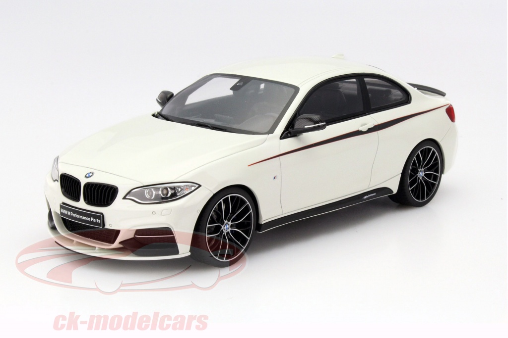 GT-SPIRIT 1:18 BMW M235i M Performance ホワイト GT711 モデル 車 
