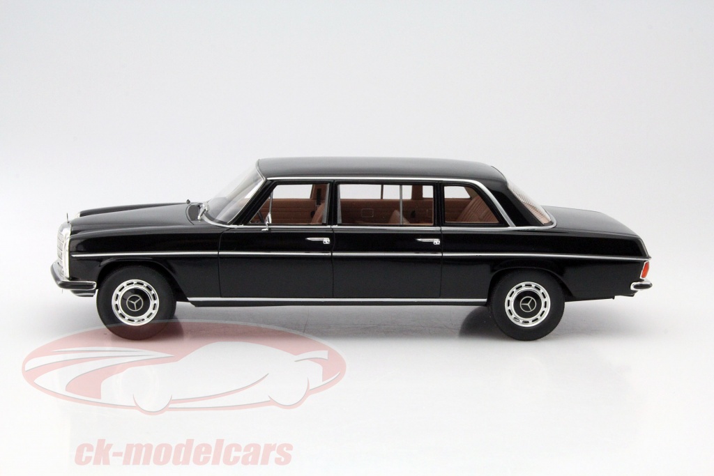 Cult 1/18 ベンツ W114 Lang V114 230 Cult Models 1970 Mercedes Benz 230 W114 Lang White 1:18*New