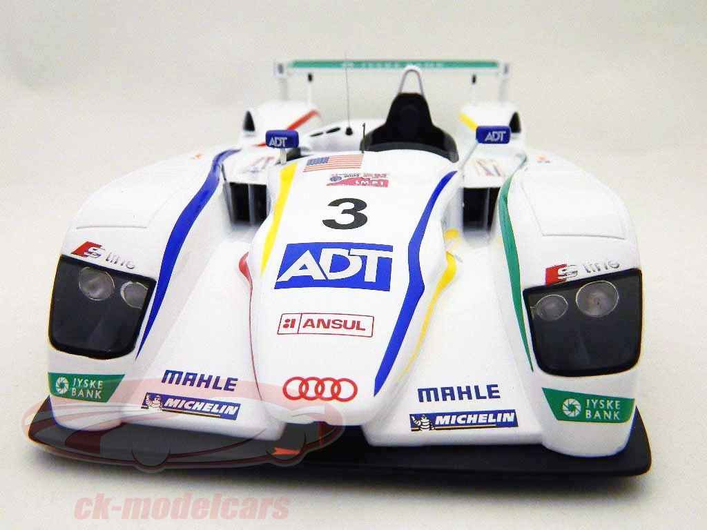 Spark 1:18 Audi R8 #3 Champion Racing Winner 24h LeMans 2005