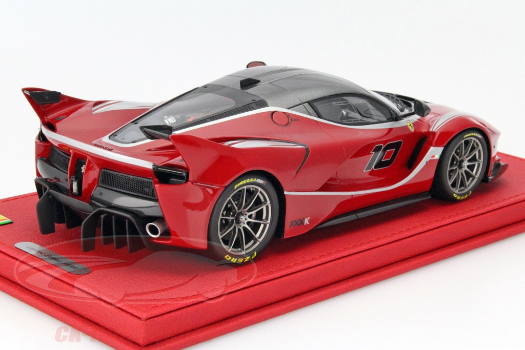 BBR Models 1:18 Ferrari FXX K #10 red / silver P18104AD