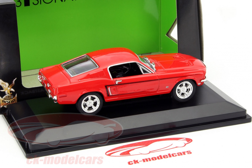 FORD MUSTANG Mk6 GT FASTBACK RACE RED 1:43 FORD MUSTANG Mk6 GT FASTBACK RACE RED 1:43