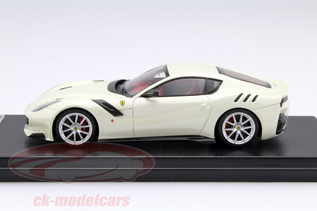 ミニカー 1/43 looksmart Ferrari f12 tdf Ferrari F12 tdf 1:43 - Looksmart Models
