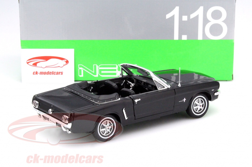 WELLY - Voiture de 1964 couleur beige – FORD Mustang - 1/18