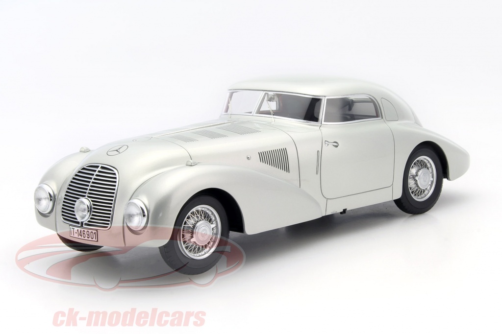 Mercedes-Benz 540 K (W29) Streamlined car Year 1938 silver 1:18 BoS-Models
