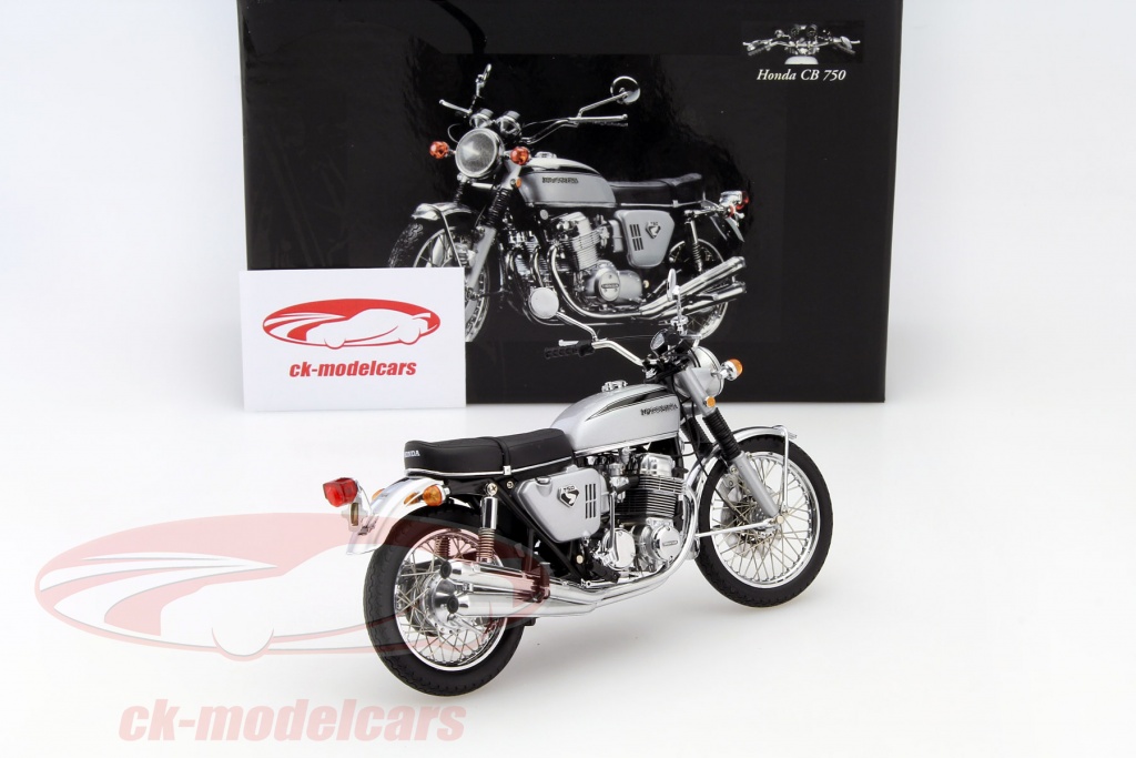 Minichamps 1:12 Honda CB 750 年 1968 銀 122161005 モデル 車 