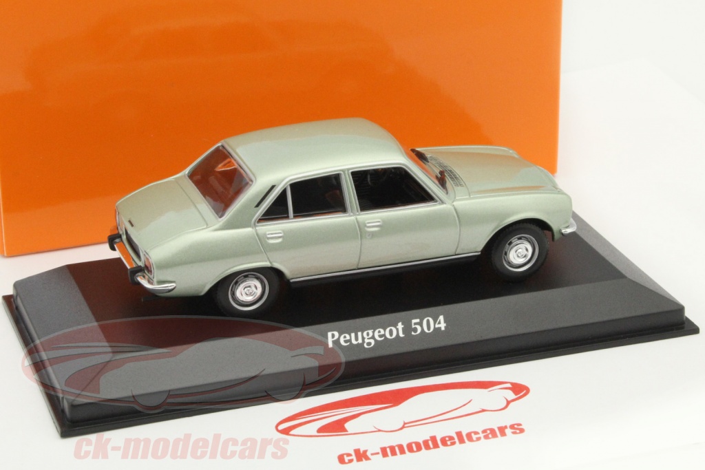 VOITURE MINIATURE PEUGEOT 504 BERLINE TAXI LAGOS 1977 1/43