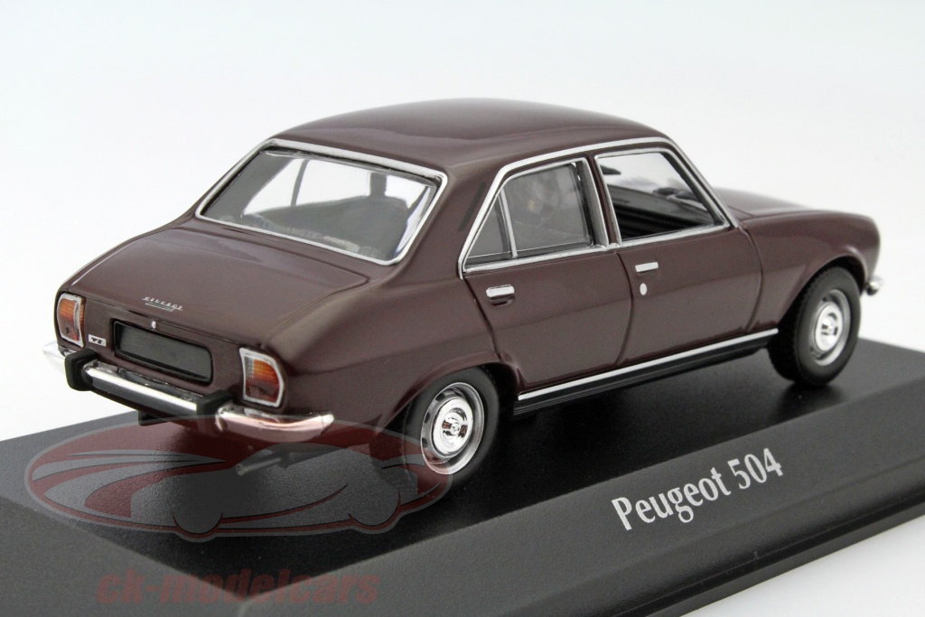MiniChamps - 1:43 - Peugeot 504 Coupé 1973