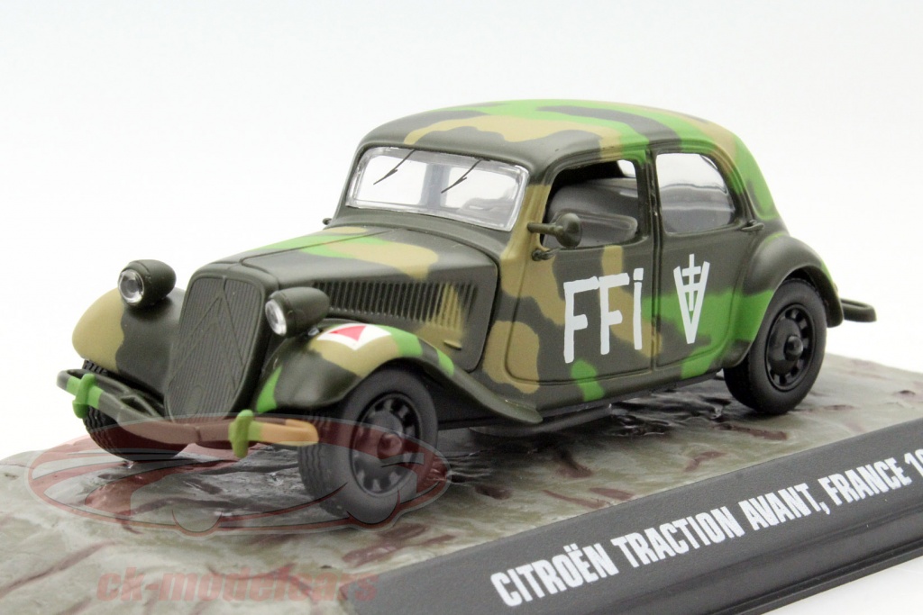 CITROEN TRACTION 11 LEGERE FFI 1944 MILITAIRE UNIVERSAL HOBBIES 1:4