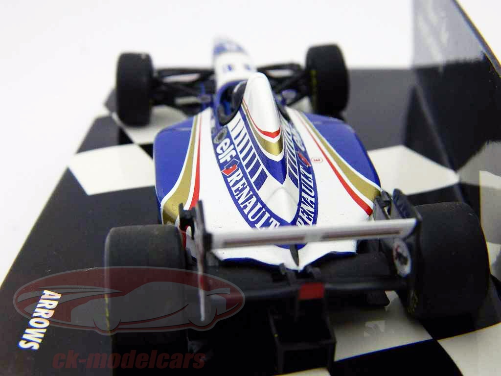 Voiture F1 Williams Renault 1995 #6 FW17 Coulthard - Modèle 1/18 Minichamps - Collection Rare