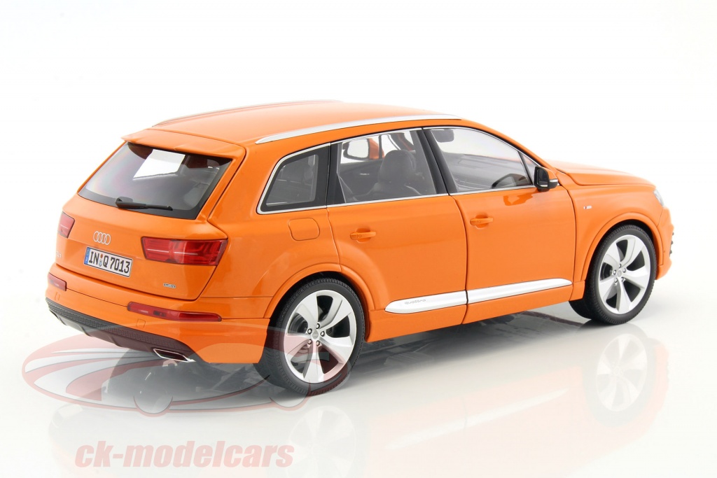Minichamps 1 18 Audi Q7 A 241 O De Construcci 243 N 2015 Naranja