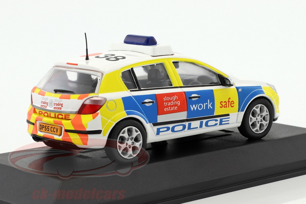 Atlas 1 43 Vauxhall Astra Thames Valley Police MAG JA19 Modellauto MAG JA19 atlas-1-43-vauxhall-astra-thames-valley-police-mag-ja19-modellauto-mag-ja19