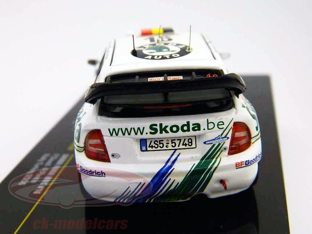 Škoda Fabia WRC - Rally of Turkey 2006 - Rovanperä - Pietiläinen - Abrex 143XAB