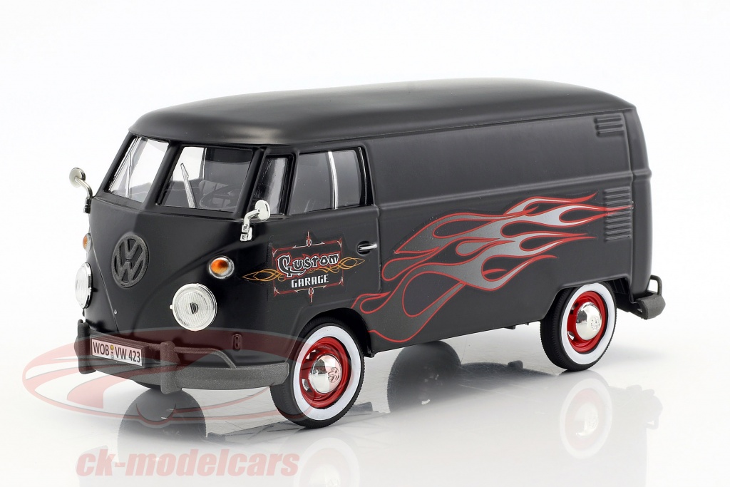 Volkswagen VW Type 2 T1 bus Custom Garage mat black with flames 1:24 MotorMax