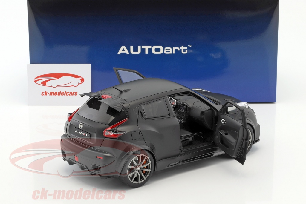 オートアート 1/18 NISSAN JUKE-R 2.0 マットブラック AUTOart - 1:18 Nissan Juke-R 2.0 (Matt Black) | Model Universe
